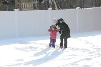 Erynn throwing Greta into the snow9
